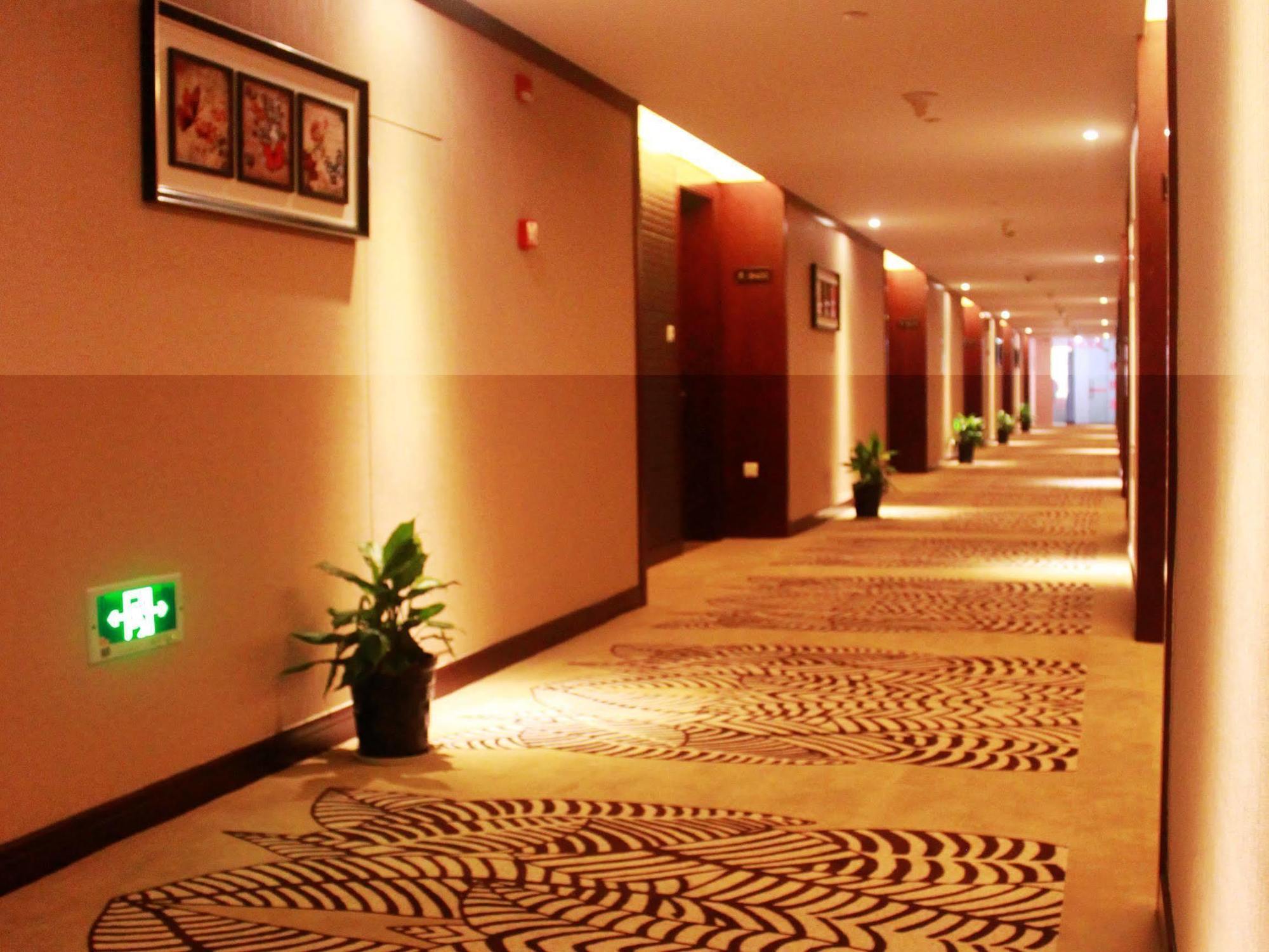 Baocheng Boutique Hotel Ningbo Esterno foto